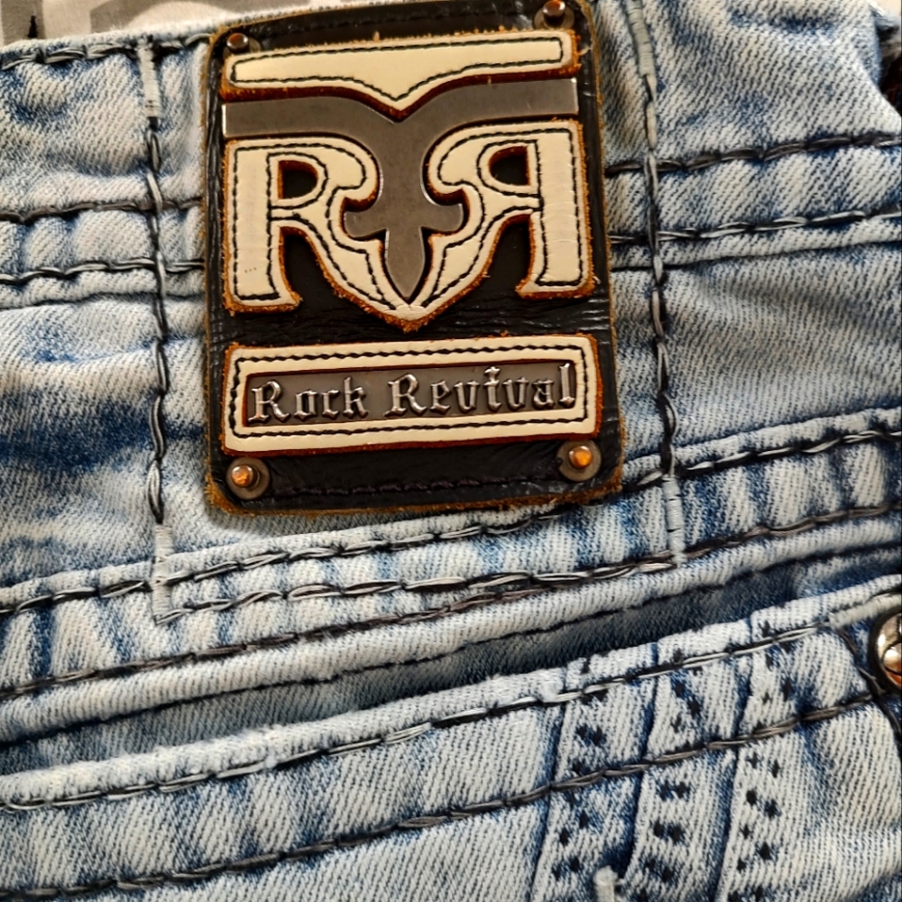 Rock revival size 33 waist by 32
